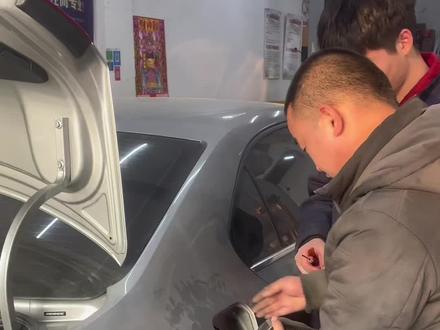 速腾 高尔夫 油箱盖打不开,更换油箱盖电机#汽车保养与维修 #一汽大众 #每天一个用车知识