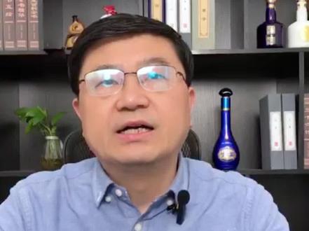 为什么说大名鼎鼎的云南特产、中华老字号杨林肥酒不是荤酒,而是素酒呢?它是什么口感呢?#酒文化 #杨林肥酒 #中华老字号 #云南特产