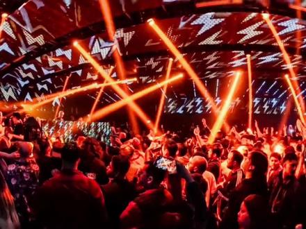 把你知道的歌名留在评论区 #经典dj歌曲推荐 #跟着节奏嗨起来 #嗨翻全场 #超燃超带感 #车载音乐u盘