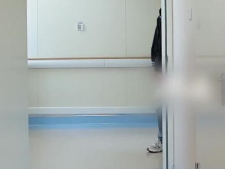 过命的兄弟再相见,对话有亿点点可爱!因救人错过职教高考的姜昭鹏,补考后第一时间来看望被救同学。