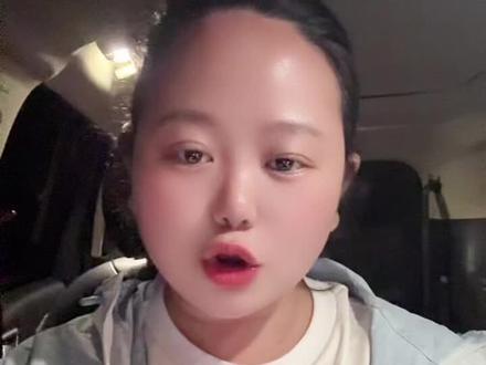做生意各凭本事好好做就行,没必要盯着别人、处处针对,格局打开一点不好吗?
#唐河#唐河水果店#现场实拍#唐河向阳果园#唐河水果店