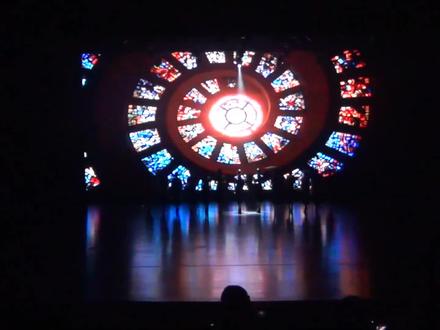 模特表演《金陵十三钗》(嘉兴大学禾漾艺术团)