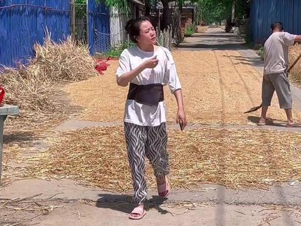 不出10分钟,你就会爱上我!❤️ #沙雕日常 #浴霸蹦迪女孩