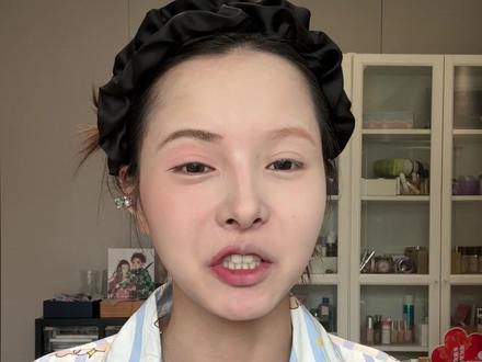 新手化妆想开智看我这条就对了,开完想更上一层楼?我主页还有更多妆教干货等着你🤓#美妆教程 #实用美妆小技巧 #化妆技巧 #新手妆教 #新手化妆教程