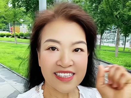 这歌词咋通过的?#春晚#华语乐坛
