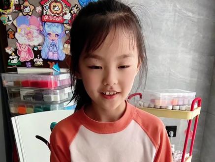 评论区高赞成品又来了,导了三个小时的视频终于跟大家见面了 #拼豆人情绪稳定这一块 #我在抖音玩拼豆 #拼豆教程 #亲子 #真实生活分享