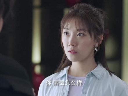 女子一人喝倒一桌老总,直接吓懵自家老板#江苏卫视有盼头