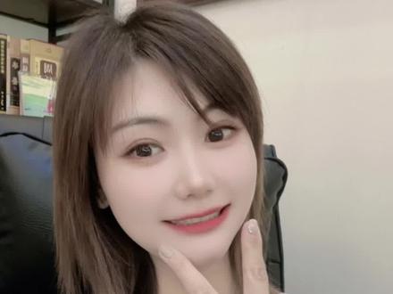 存量房贷在建设银行的朋友们福音来了,可自行在手机银行查看并申请下调利率,简单快捷的申请方式能助你一步到位#干货分享 #银行 #房贷 #深圳 #上热门🔥