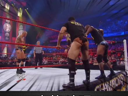 六重威胁赛,众人围攻枢纽军团老大,兰迪力挽狂澜!