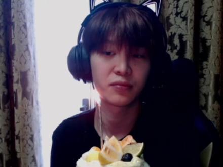 冰冰姐姐祝丞丞弟弟生日快乐喽@范丞丞 #范冰冰 #范丞丞