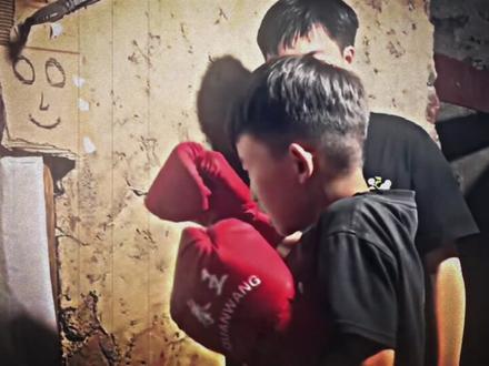 “这回忆的漩涡 快要把我吞没 求你别离开我” #海屿你 #好歌分享官 #音乐 #抽象 #音乐分享