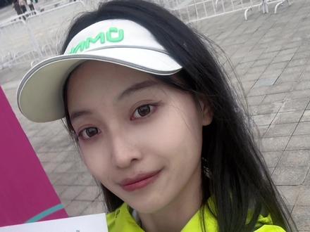 连续第二次,福州马拉松关门兔前来报道,明天我们赛道见啦#运动女孩 #马拉松 #福州马拉松 #2025福州马拉松 #福州马拉松配速员