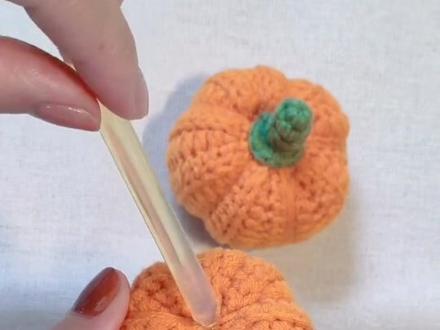 #钩针编织教程
小南瓜来啦~
纯属喜好而已😌