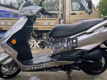 陪伴车友十年的青春,把它翻新保存。
#修车
#摩托车
#雅马哈迅鹰125