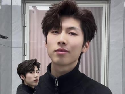 男生变帅必学|简易版三七侧背#发型教程 #男生发型打理技巧 #男生造型教程 #三七侧背发型 #男生必看