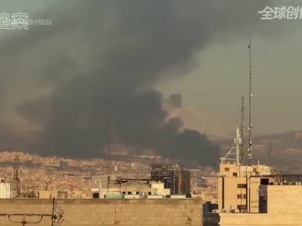 一个中年妇女天天关注美伊战争,
是不是有点另类!