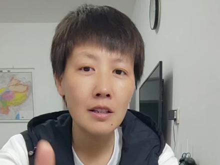 吃完就拉,其实是顶出去的。。。