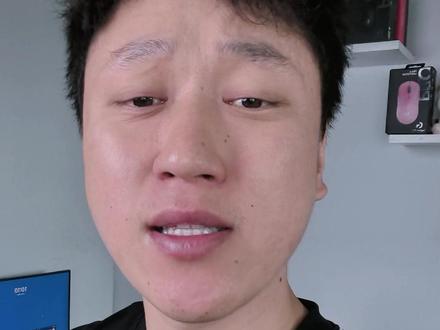 辨别真假罗技,拿去 别问我怎么辨别,我不说,自己看#真假罗技鼠标 #罗技gpw #gpw2代 #罗技判断真假 #狗屁王