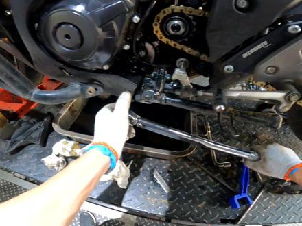 豪爵铃木GSX250R保养全过程 希望对各位车友有所帮助
#机车 #摩托车 #gsx250r #骑士 #赣州豪爵铃木