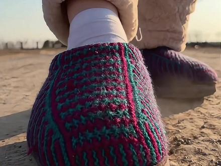 #真实生活分享计划 #红底鞋变装转场挑战 #踩鞋转场 #回村就有回村的样子 #遛狗 来自一米八的大长腿雷霆一击