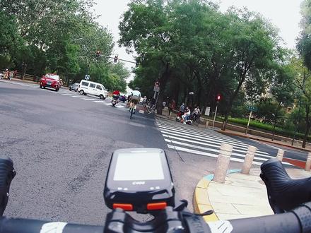 买公路车有必要一万元起步吗?