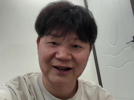 三个词概括我上班时的精神状态#职场文学 #内容过于真实 #上班哪有不疯的