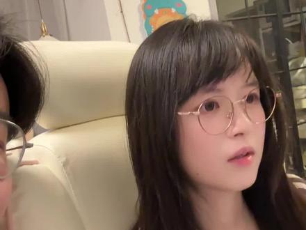 男人就是要给对象提供情绪价值#情侣日常 #温柔