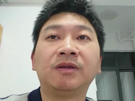 AI现在爆火,给大家分享一条热点 DeepSeek V4 发布:国产开源模型登顶全球,推理能力逼近 GPT-4 Turbo#Turbo #AI热点