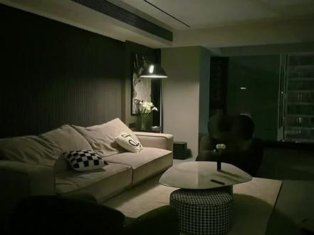 “宝宝,欠你的爱”
“我一定都做给你看”
#奇文cp #奇文ai配音 #奇文短剧 #左奇函杨博文#哥妹日常