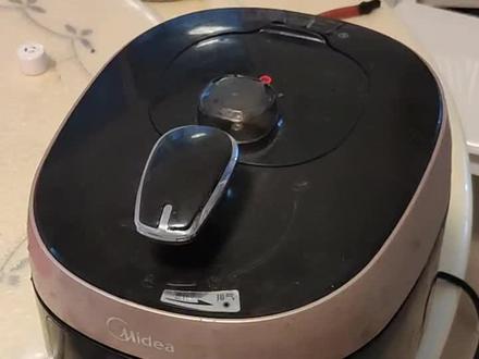 拆卸 拆解 美的电压力锅 电饭煲
