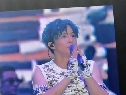 祝薛老板开业大吉🎉🎉
以后版权是自己的了🎶
#潮石音乐 #薛之谦
@薛之谦 @鸡冠掉了