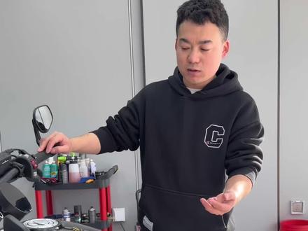 无极自动挡摩托车来贴个膜#无极CU625自动挡 #西安摩托车贴膜改色 西安汽车贴膜