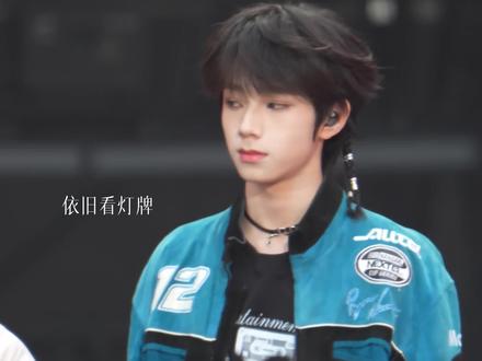 一些同频的小动作🧐 #橹穆