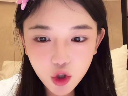 最新切片:一句话总结:煜甜儿说她喜欢一帆老师🥳#陈一帆煜甜儿 #情侣日常