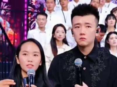 卢旺达团队没火,卢旺达团队老板却火了😂😂😂