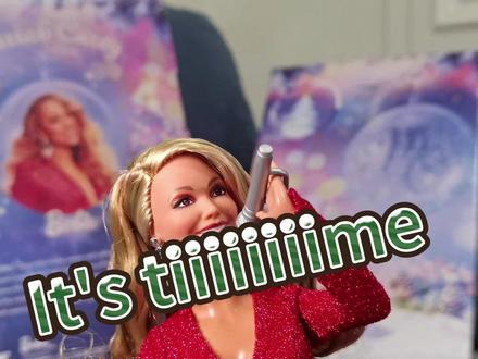 不知道牛姐know不know芭比#mariahcarey #芭比 #潮玩 #圣诞节 #开箱