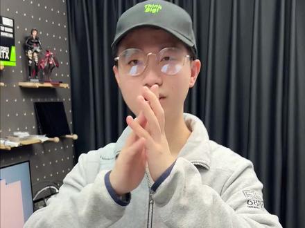 电脑开机就有吹雪姬?#电脑 #电脑知识 #电脑小技巧 #diy电脑 #rog #数码科技 #只做高品质 #电脑配置 #装机 #二次元 #吹雪 #男人简单的快乐 #游戏 #steam游戏 #科技 #涨知识