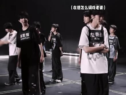 #桂恒 #嗑糖 #cp 挂肘是一款爱偷情爱调戏对方的产品😋