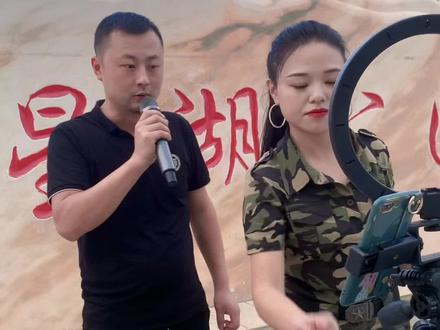 小依娜的爸爸感谢一路上支持和鼓励他们的好心人,并告诫 大家吸取教训,小孩远离水,电,火等危险品。我自己也要感谢亲人,同学,朋友,粉丝们在默默支持联系我献爱心。#现场实拍 #小依娜 #传递善良传递爱