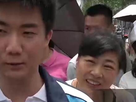 看了他们的采访有一种 考上清华北大不过如此 的感觉