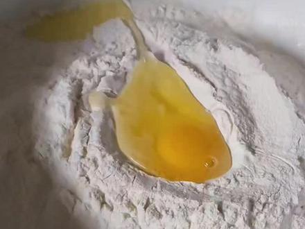 炸麻叶家常做法,咸香酥脆好吃90后儿时的回忆!#超简单美食分享#抖音美食制作#抖音热门 #日常vlog