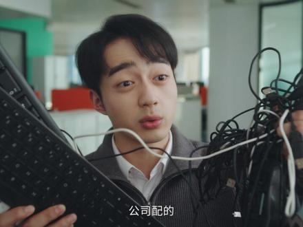 标配的键盘打字总是手酸,问题出在哪?罗技MK650智慧键鼠套装,让输入变成一种享受吧!
#职场加速器 #高效办公 #罗技MK650智慧键鼠套装 #办公提速 #罗技生产力