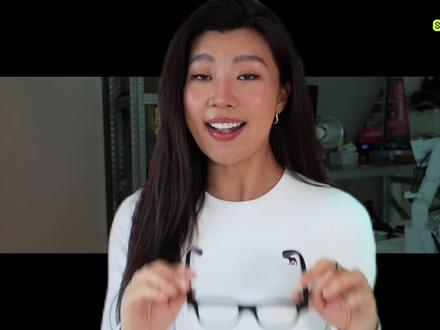 什么?AI眼镜终于实用了! Rokid乐奇 AI眼镜的深度测评来了~
根据以下内容已分好章节,直戳视频😉
-AI对话
-AI翻译
-会议录音-AI总结
-演讲提词
-拍照/录像
-佩戴体验和续航
#AI眼镜 #AI眼镜测评 #AI #测评 #科技