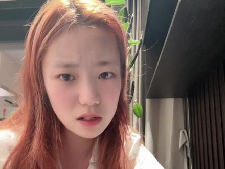 今天介绍一下地球online游戏,你需要在这个游戏中找到自己的主线任务,不要在意npc不浪费你的资源和精力#地球村 #地球online #地球online祝您游戏愉快 #宇宙#代码