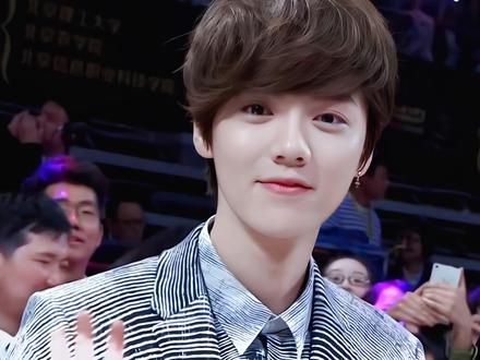 初代顶流难以复刻,为何始终没人超越鹿晗 #鹿晗 #EXO #五哈 #时尚 #抖音精选