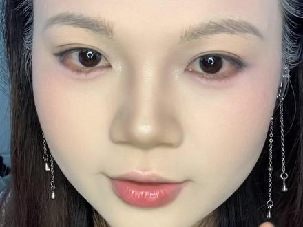 阔面方圆脸鼻子修容的基本思路,蒜头鼻/塌鼻梁都可以。#鼻子修容教程 #蒜头鼻修容 #方圆脸化妆小技巧 #新手化妆教程 #新手化妆小技巧