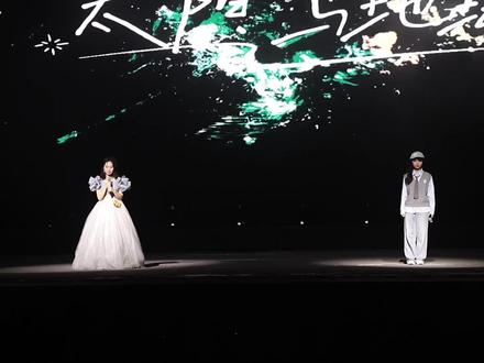 最好的舞台 最牛的粉丝😍#桂瑞 #太阳与地球 #湘潭县一中 #校园歌手大赛