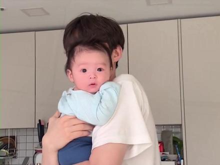 为什么有的宝宝一被爸爸抱就会哭#母婴知识 #孕婴知识 #新手妈妈