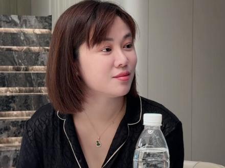 作为三亚人,很想回应皮皮虾这件事,因为每次提到三亚海鲜,这么多年来,三亚都提心吊胆,为了做好从上到下大家都在努力改进,才有20多个摄像头,还原真相,只是在真相面前还遭受不幸和失去生命的代价太大,比起谈论事件本身的热度,真心希望借此热度,希望给大家多一点关注给到他的家庭关怀 #母亲节 #三亚皮皮虾
