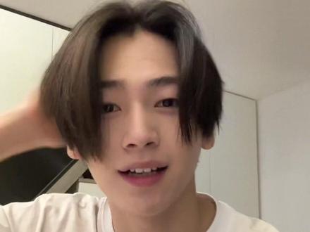 中分发型教程来啦#长发男生 #日系 #发型教程 #男生发型打理技巧